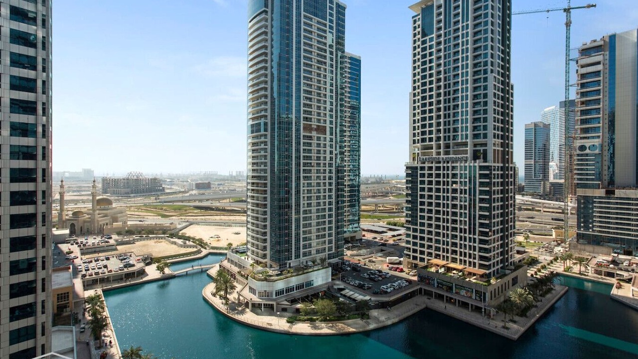 Photo of Outdoor in Jumeirah Lake Towers