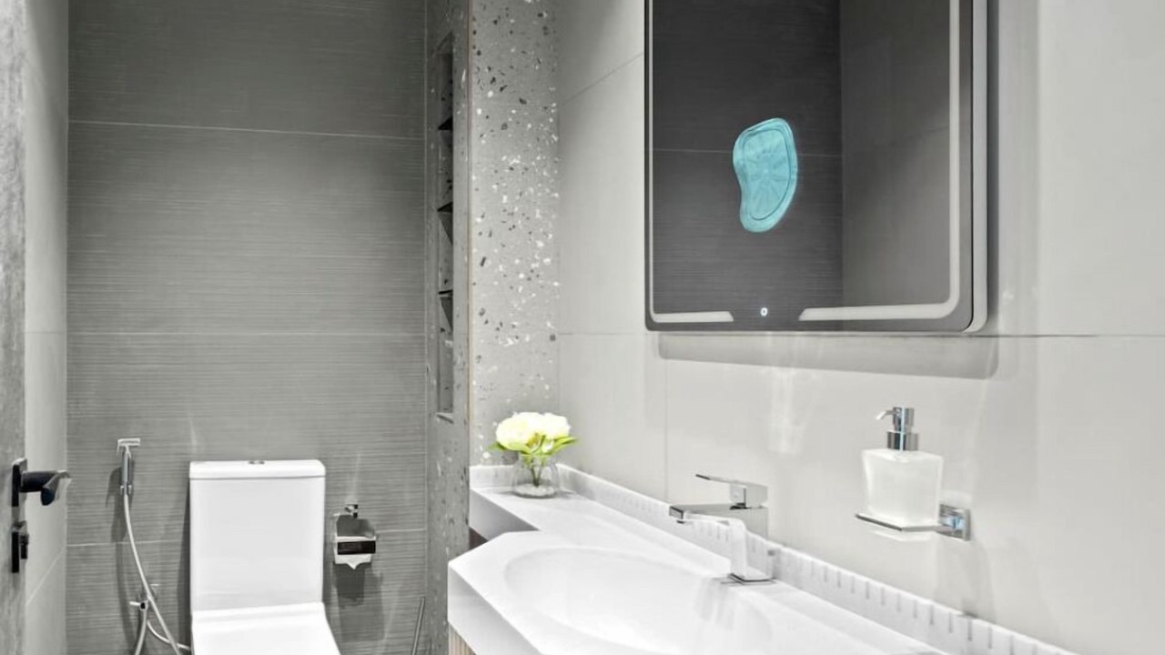Photo of Bathroom in Jumeirah Lake Towers