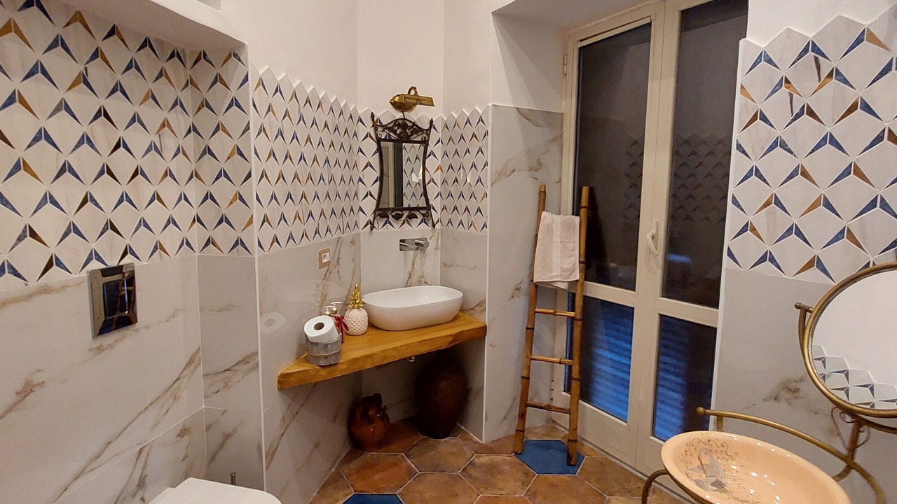 Photo of Bathroom in Montecalvario