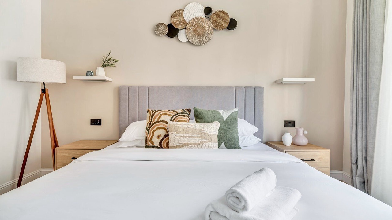 Photo of Bedroom in Jumeirah Lake Towers