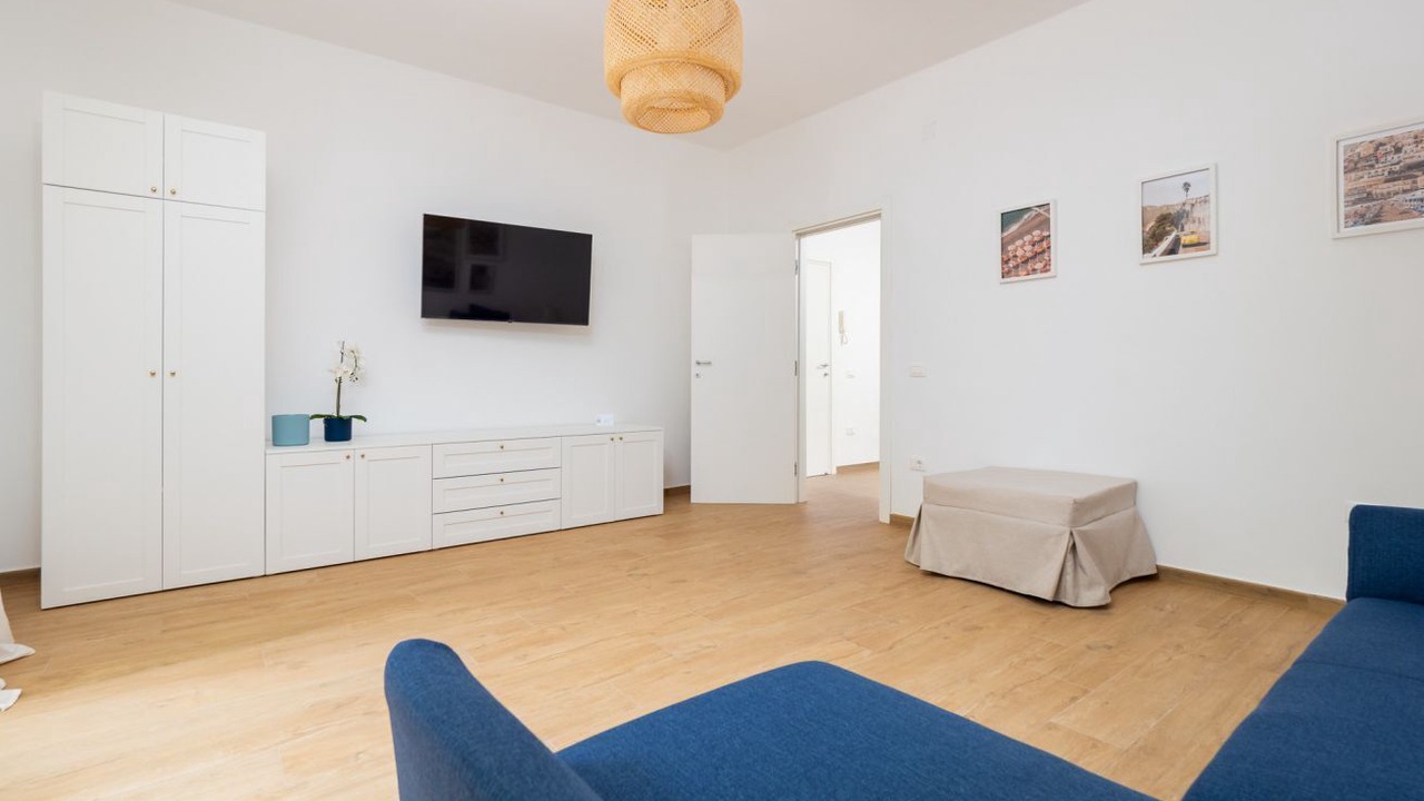 Photo of Livingroom in Meta