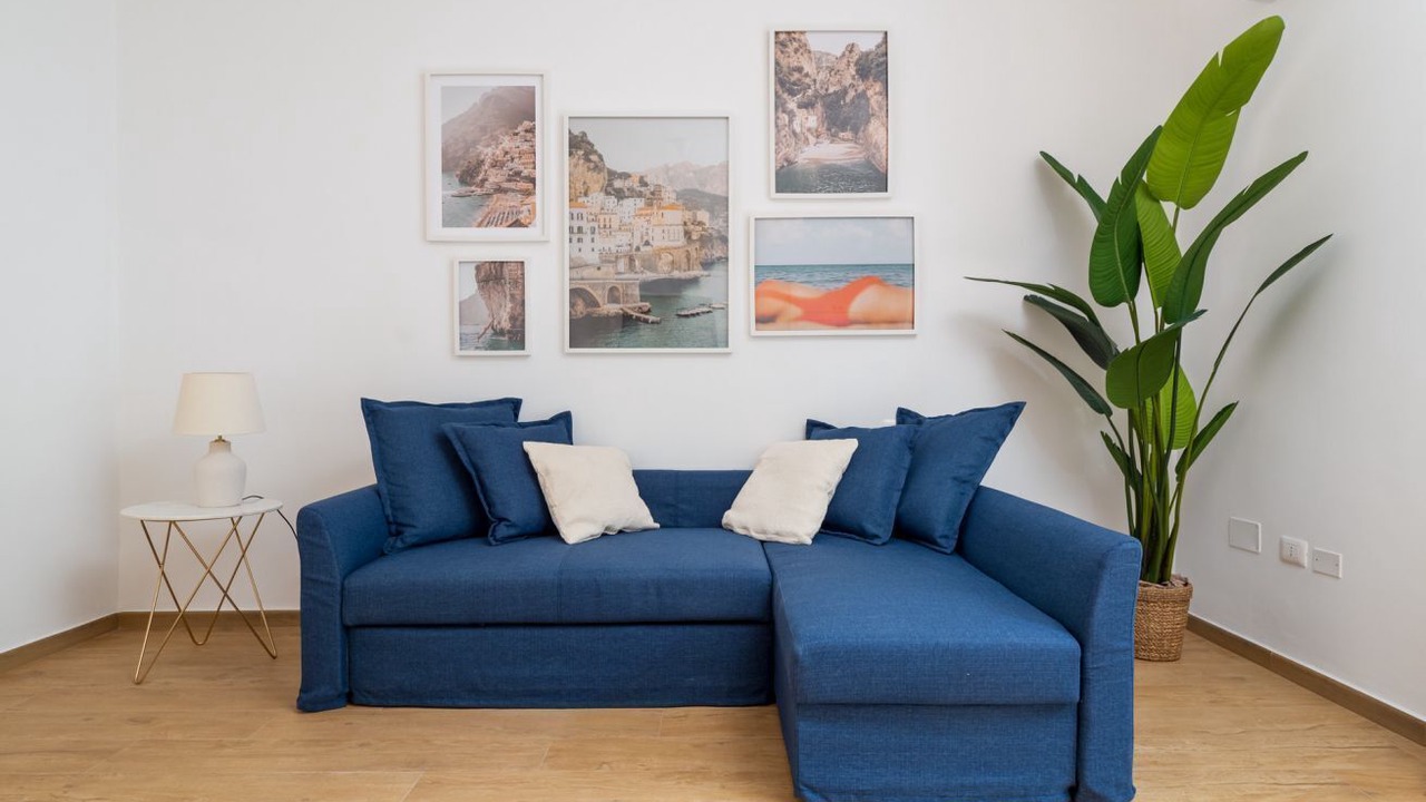 Photo of Livingroom in Meta