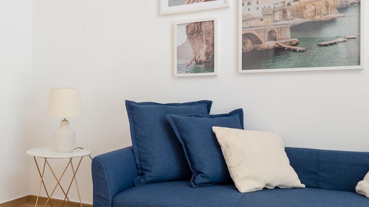 Photo of Livingroom in Meta