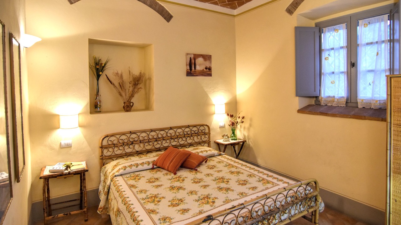 Photo of Bedroom in Cortona
