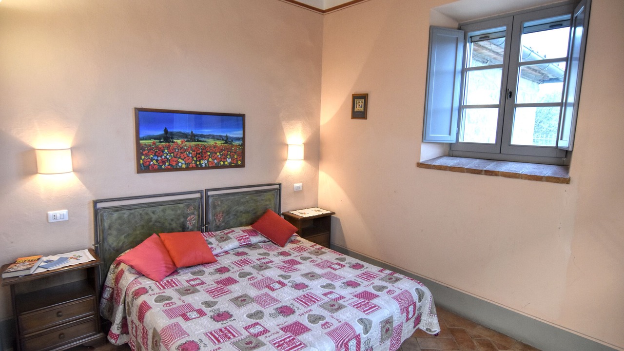 Photo of Bedroom in Cortona