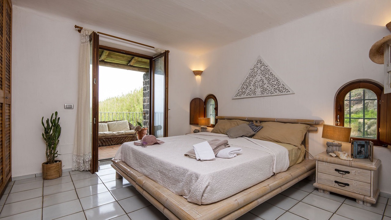 Photo of Bedroom in Forio