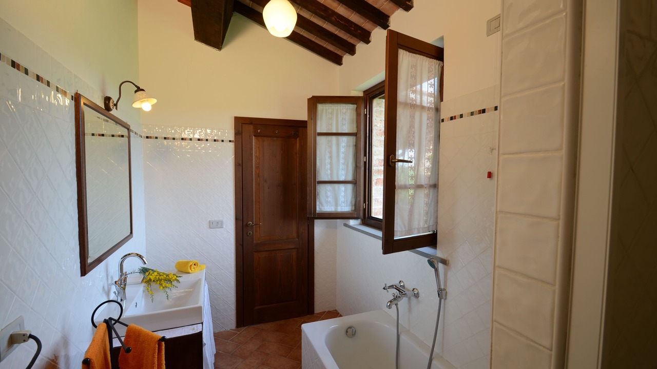 Photo of Bathroom in Castiglione del Lago