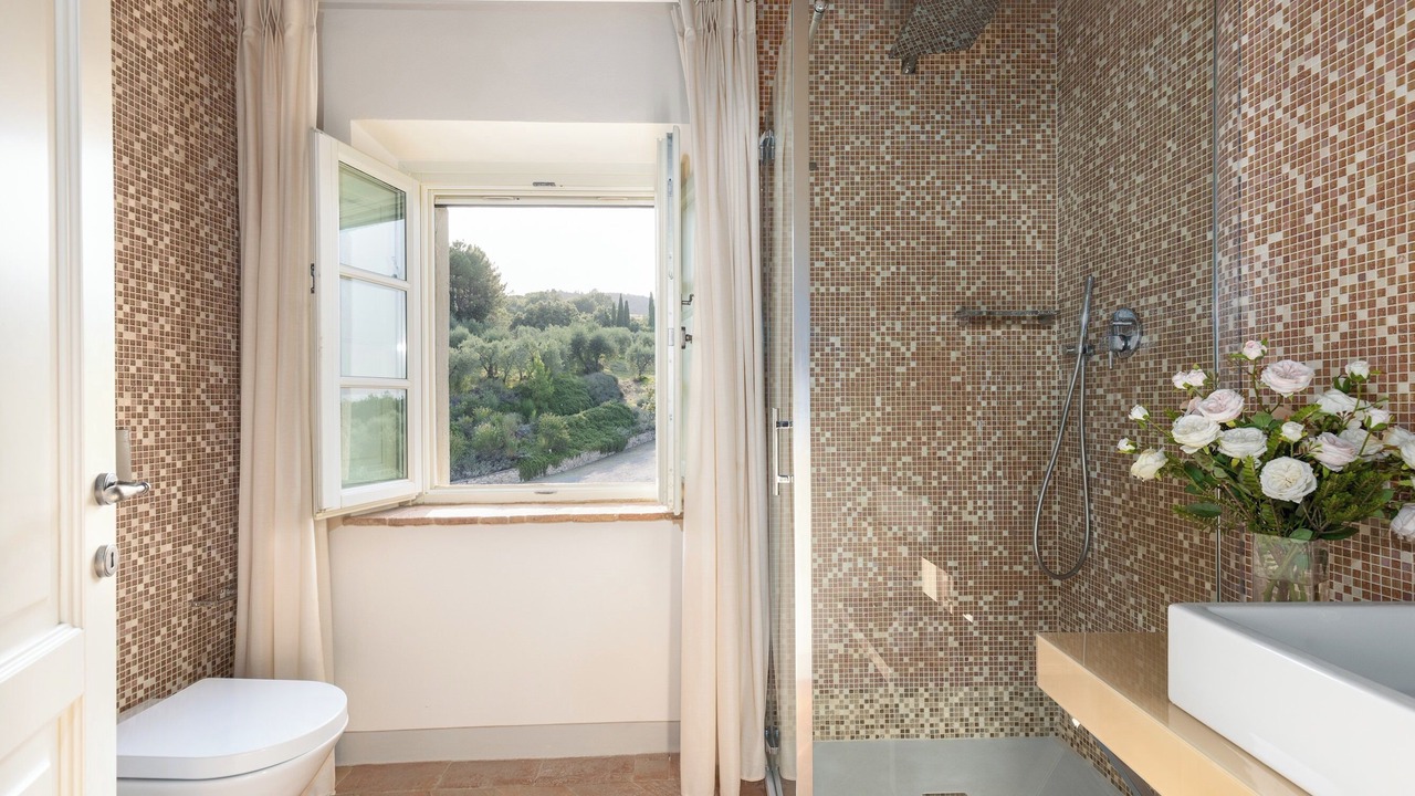 Photo of Bathroom in Chianni
