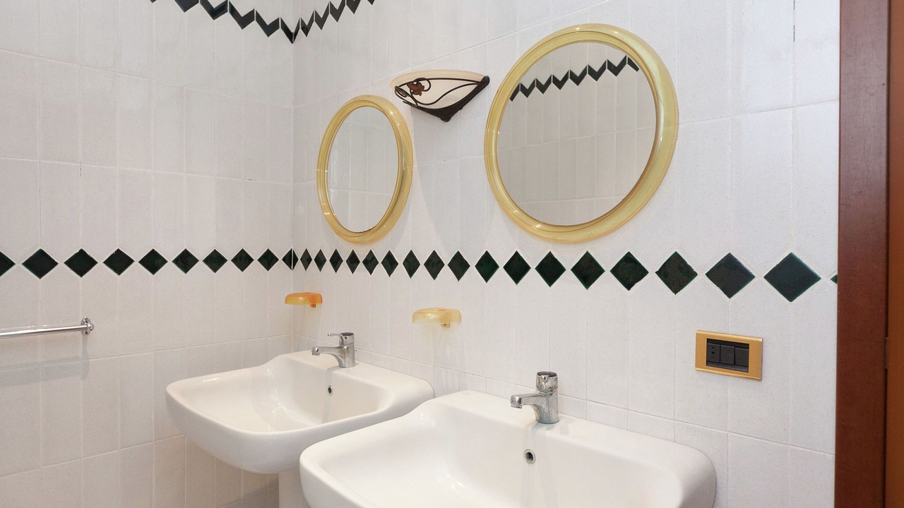 Photo of Bathroom in Trecase