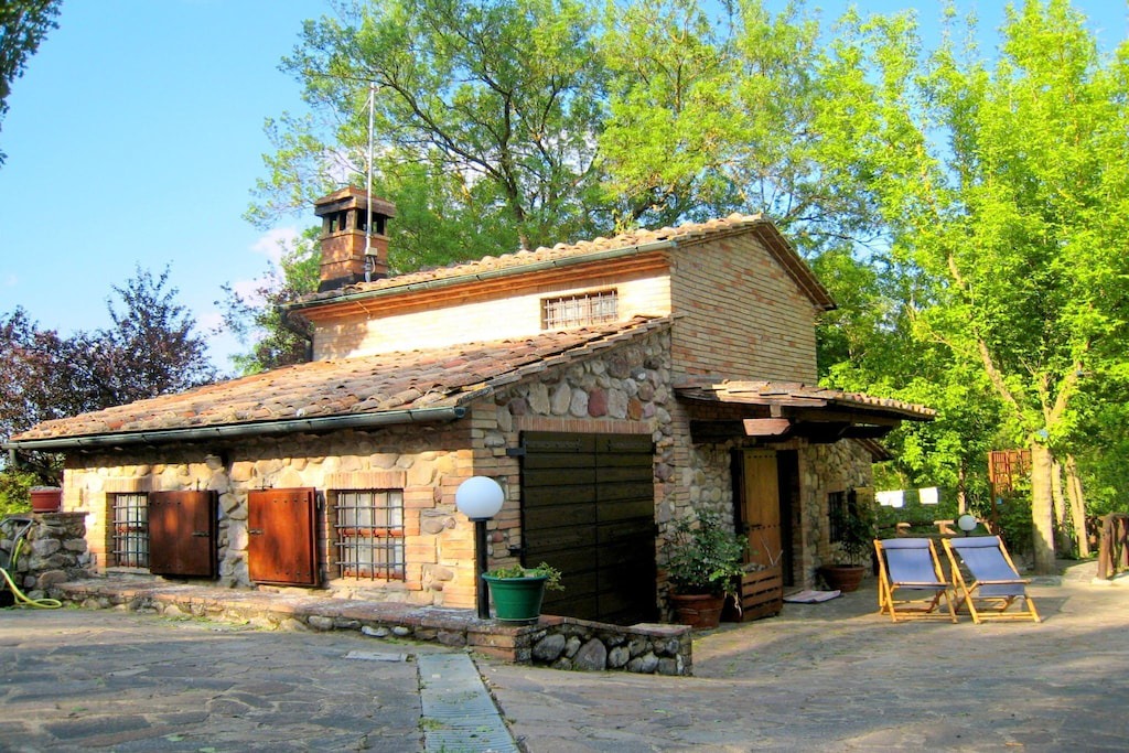 Photo of Buildings in Chiusdino