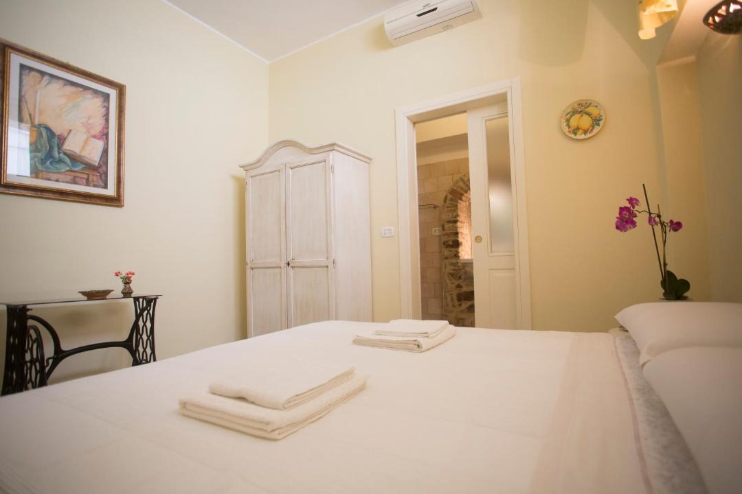Photo of Bedroom in Rocca Imperiale