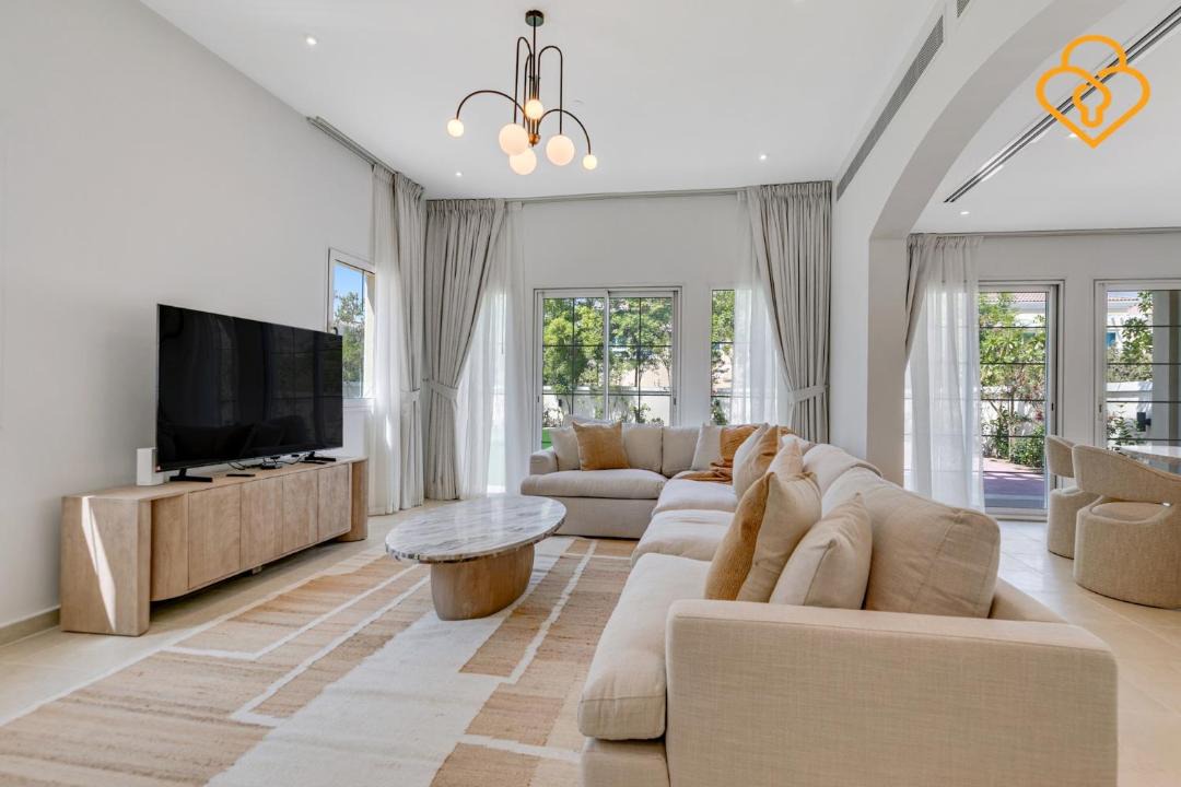 Photo of Livingroom in Jumeirah Village Triangle
