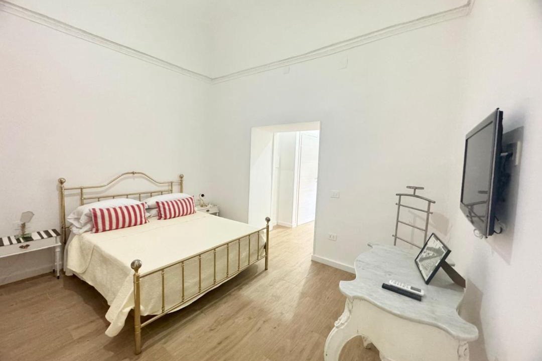 Photo of Bedroom in Meta