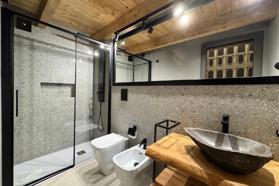Photo of Bathroom in Pompei