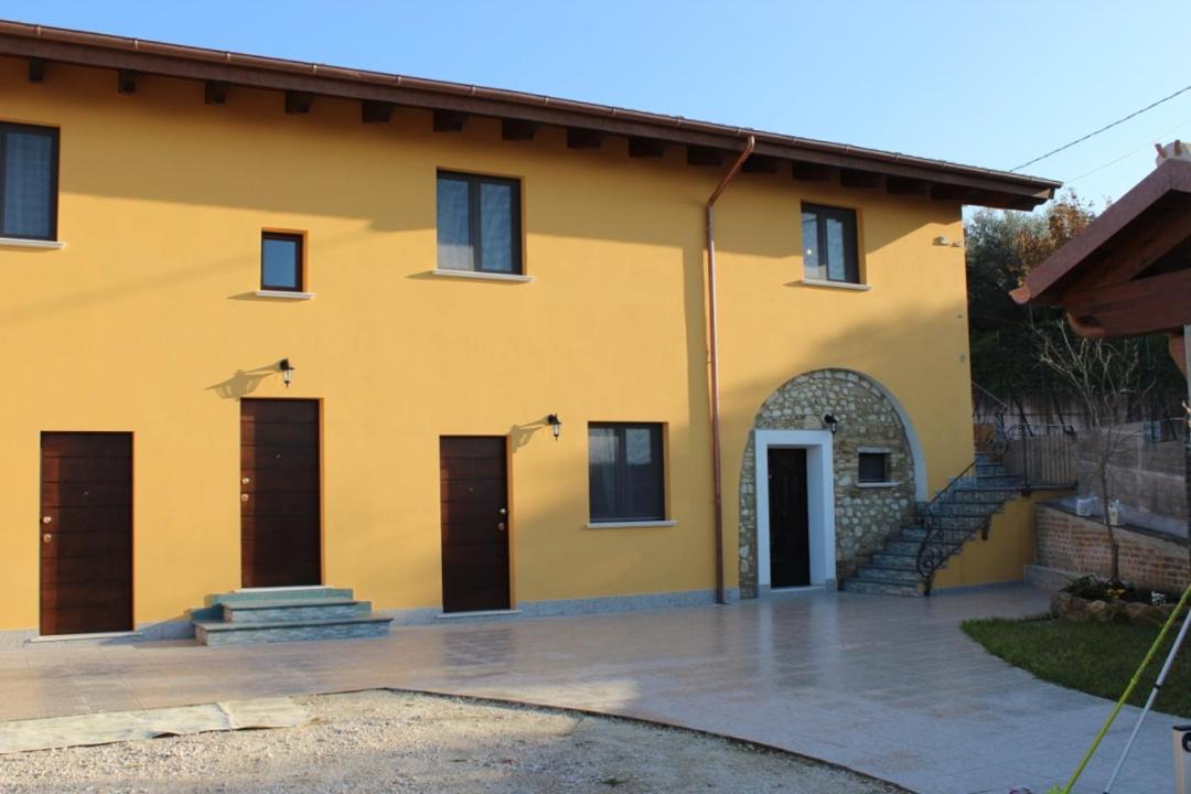 Photo of Others in Manoppello