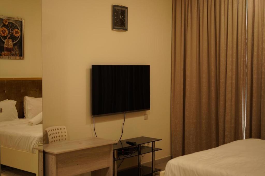 Photo of Bedroom in Mirdif