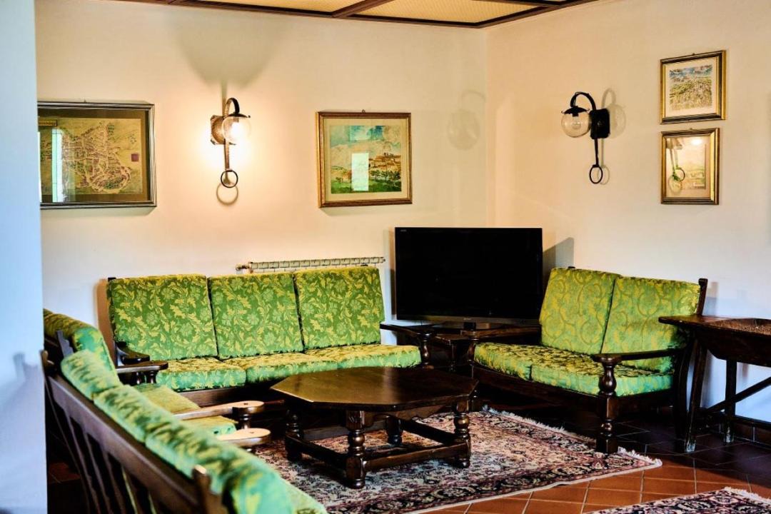 Photo of Livingroom in Aremogna