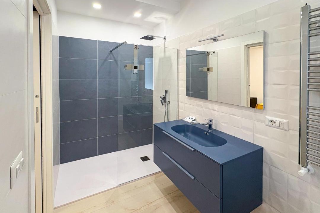 Photo of Bathroom in Capodimonte