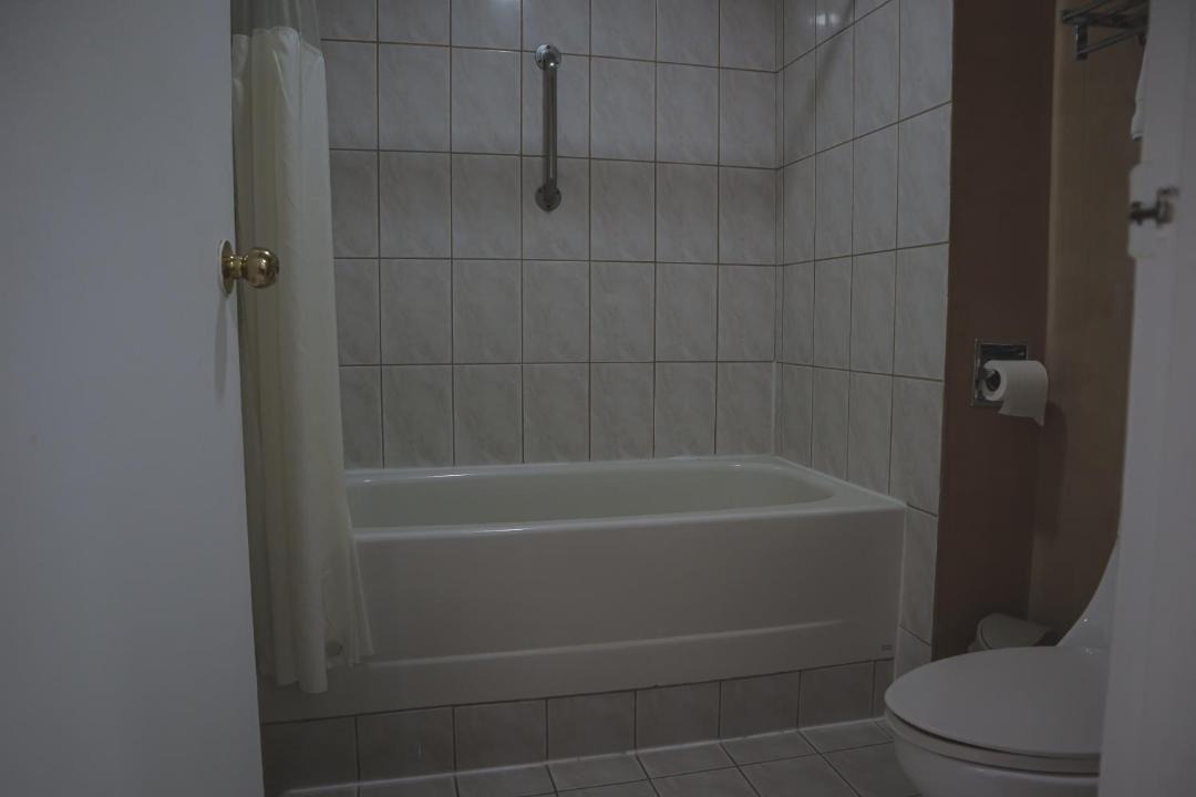 Photo of Bathroom in Amon