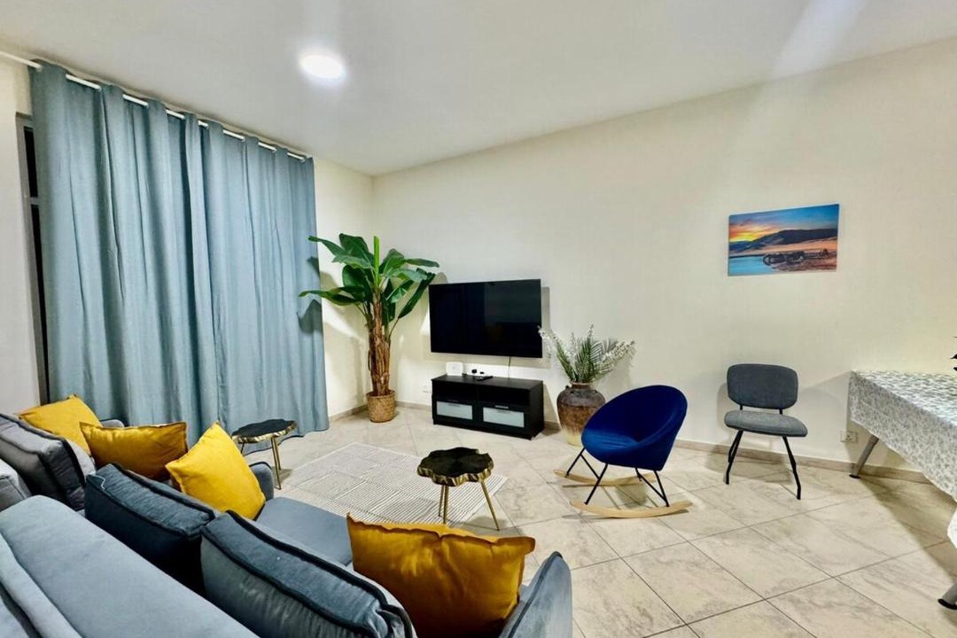 Photo of Livingroom in Motor City