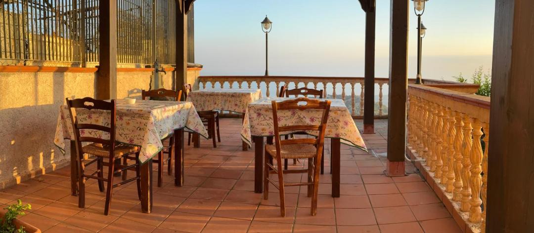 Photo of Patio Balcony in Bova