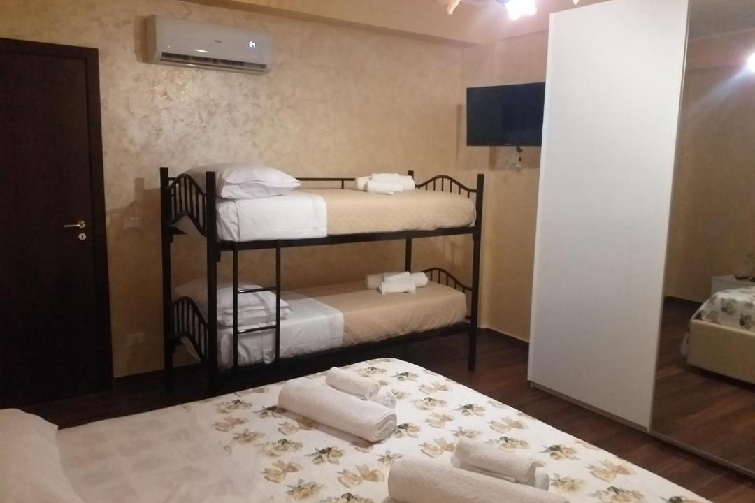 Photo of Bedroom in Campo Calabro