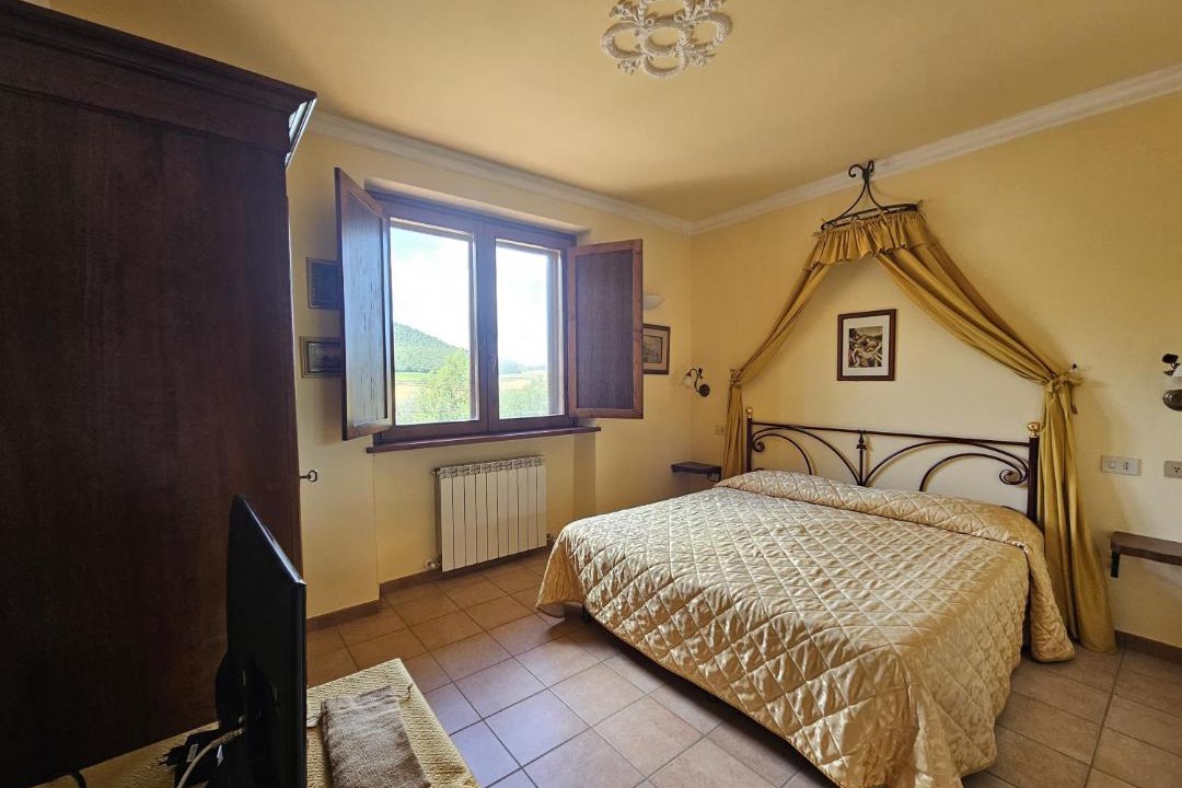 Photo of Bedroom in Montegabbione