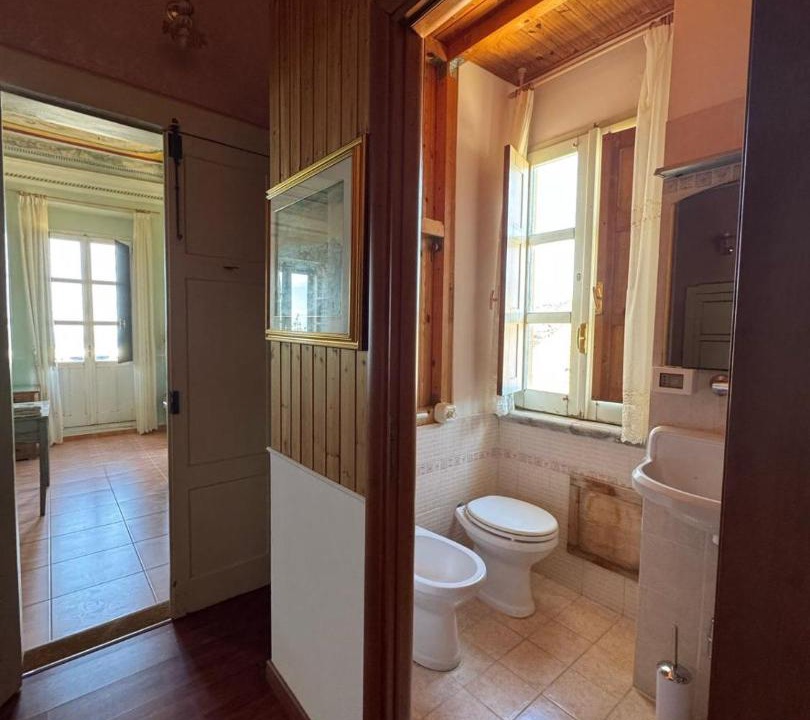 Photo of Bathroom in Satriano