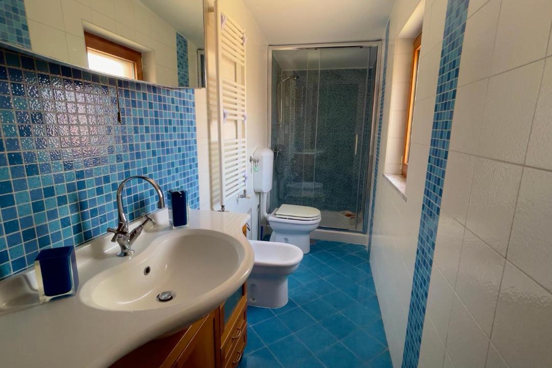 Photo of Bathroom in Casalnuovo di Napoli
