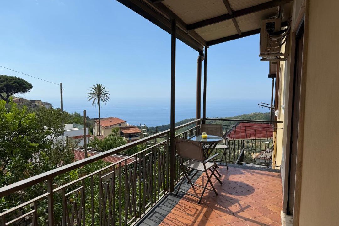 Photo of Patio Balcony in Sant'Agata sui Due Golfi
