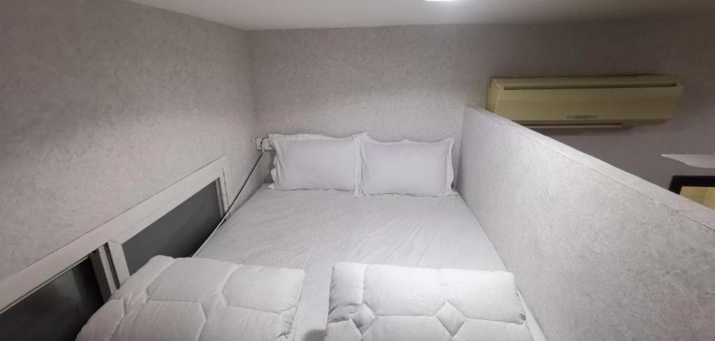 Photo of Bedroom in Al Barsha 1
