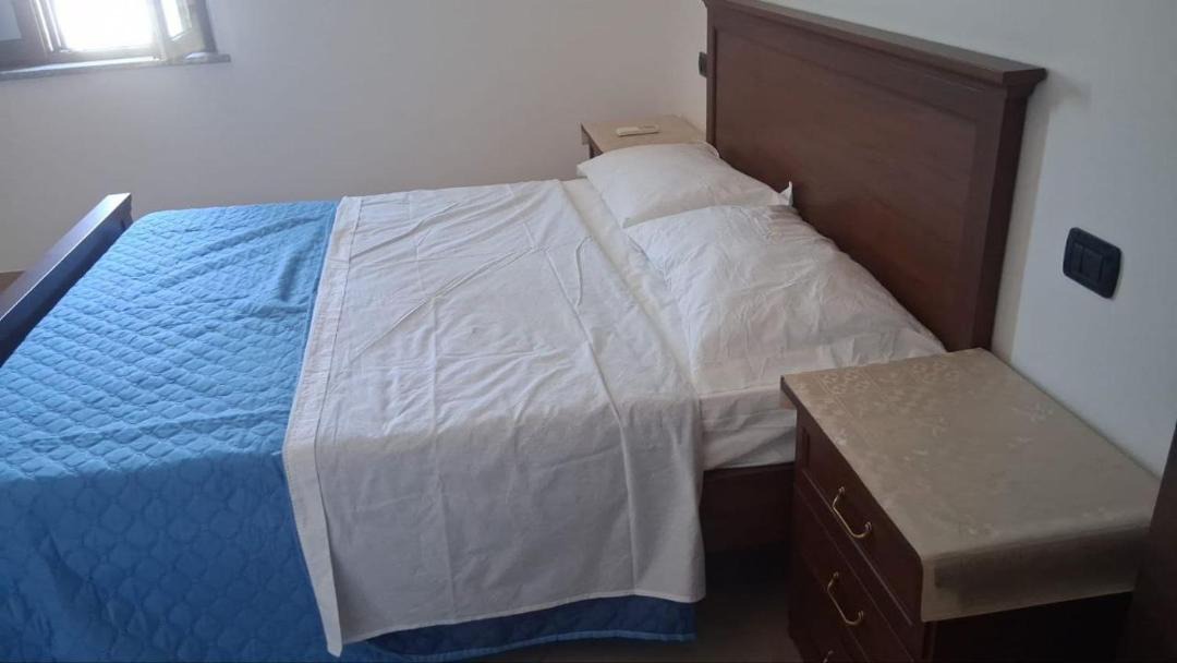 Photo of Bedroom in Porto Salvo