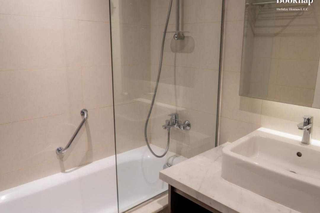 Photo of Bathroom in Trade Centre 1