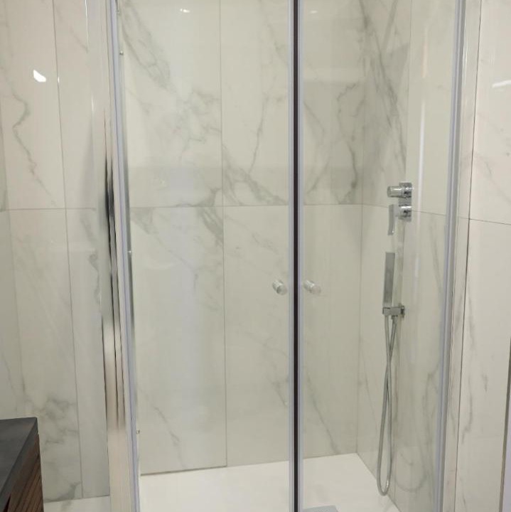 Photo of Bathroom in Recale