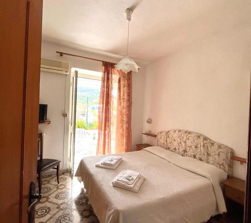 Photo of Bedroom in Casamicciola Terme