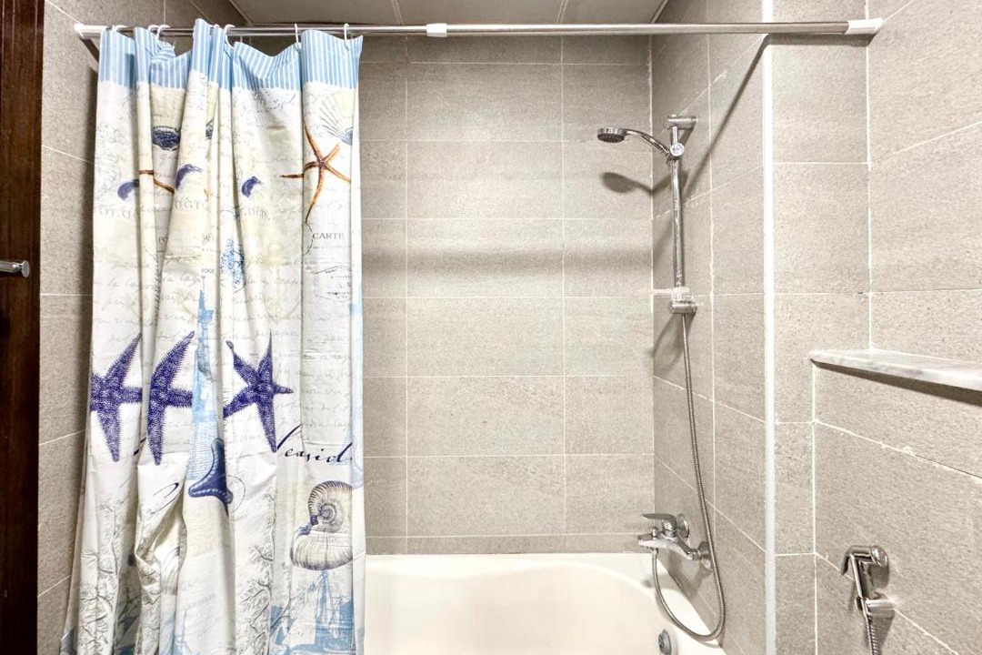 Photo of Bathroom in Jumeira 3