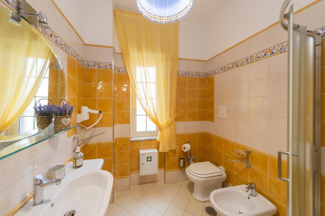 Photo of Bathroom in Pompei