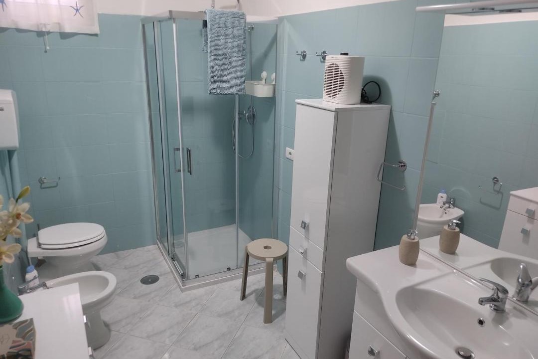 Photo of Bathroom in Varcaturo
