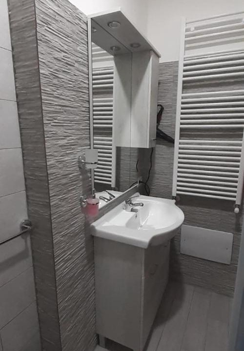 Photo of Bathroom in Recale