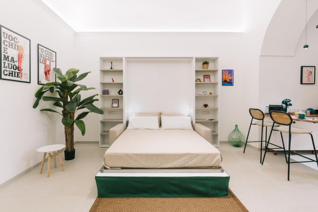Photo of Bedroom in Meta