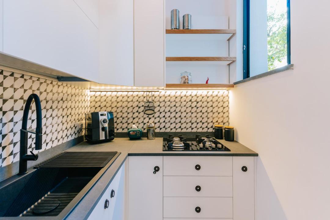 Photo of Kitchen in Meta