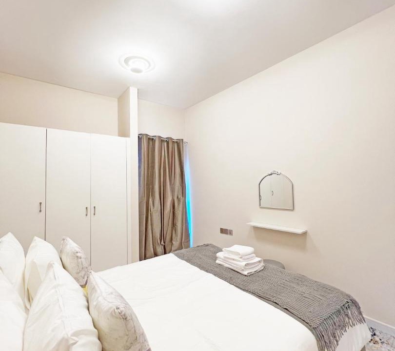 Photo of Bedroom in Mirdif