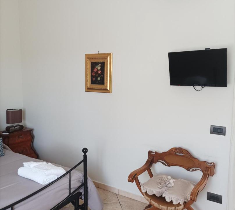 Photo of Bedroom in Villa Santa Lucia