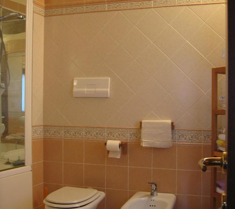 Photo of Bathroom in Pretoro