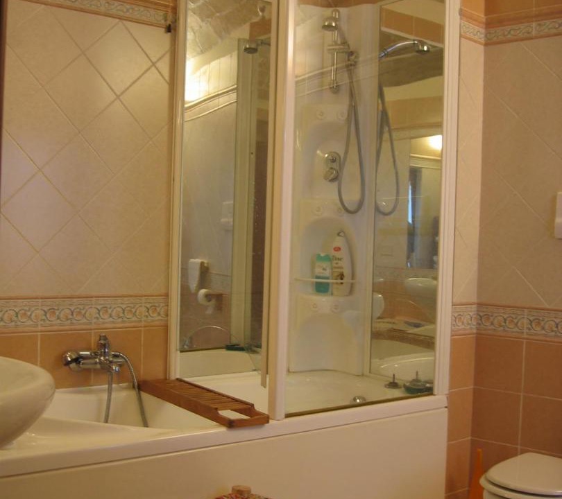 Photo of Bathroom in Pretoro