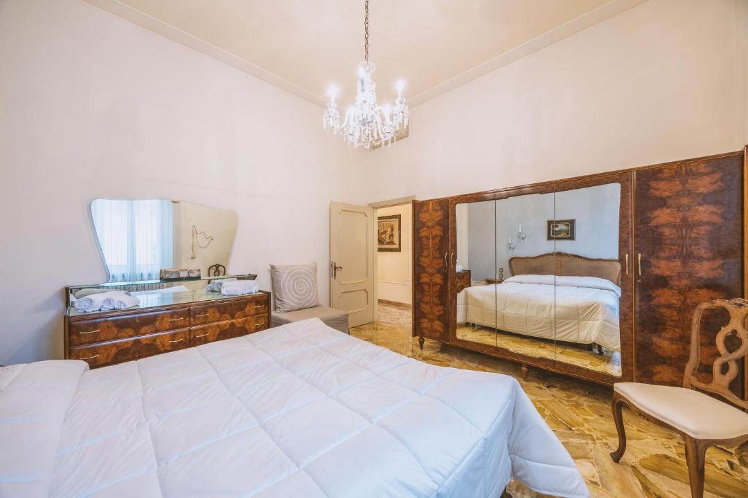 Photo of Bedroom in Arezzo
