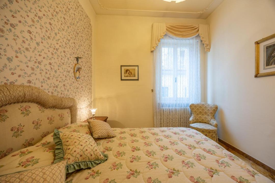 Photo of Bedroom in Arezzo