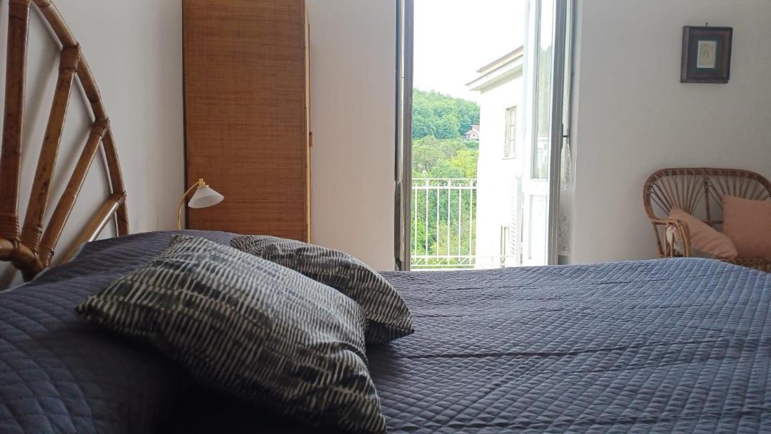 Photo of Bedroom in Atina