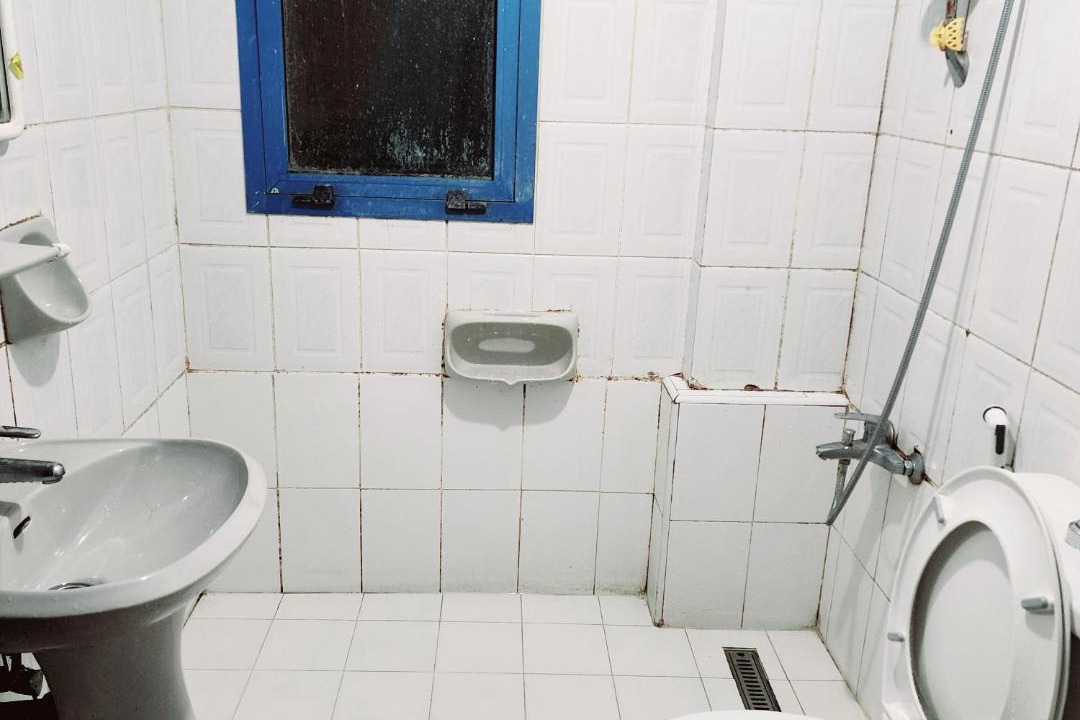 Photo of Bathroom in Al Khabaisi