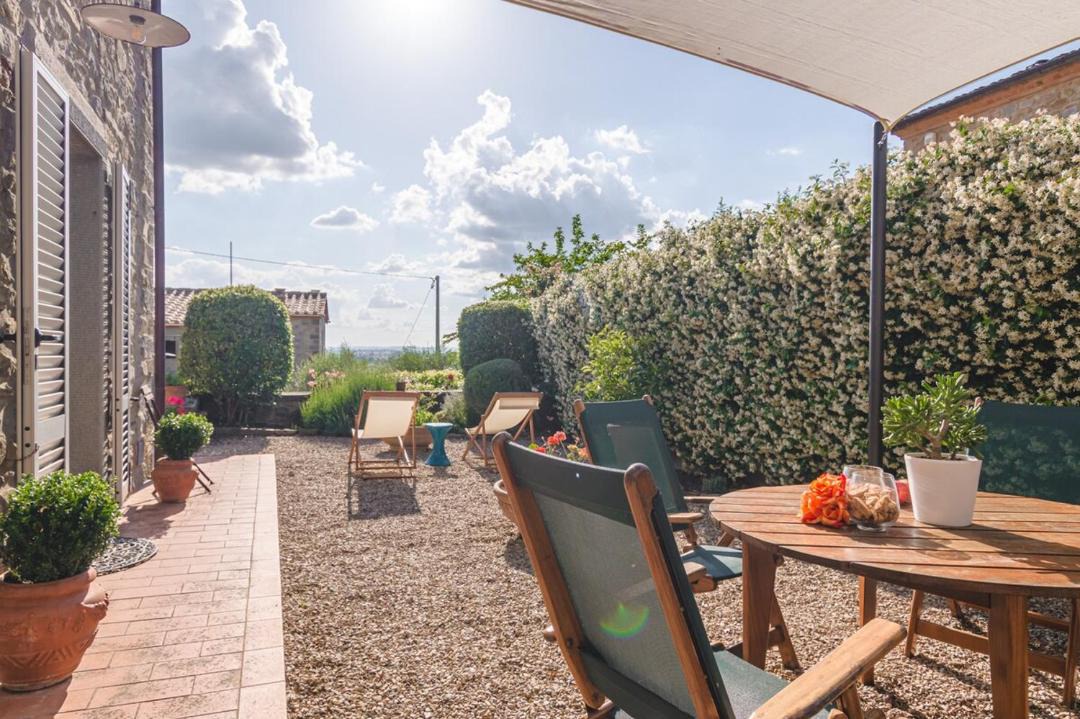 Photo of Patio Balcony in Camucia
